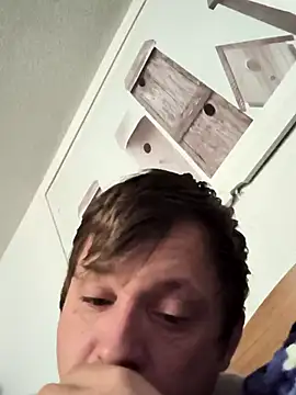 Bigcock363600 online show from November 16, 8:22 pm