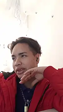 Snapshot of AlecLightwood_ chatting on October 31, 10:46 pm AlecLightwood  online show from October 31, 10:46 pm