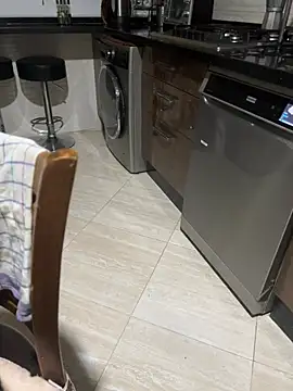 medami online show from January 6, 1:09 am