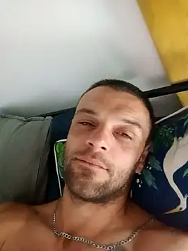 emileeion online show from November 9, 12:58 am