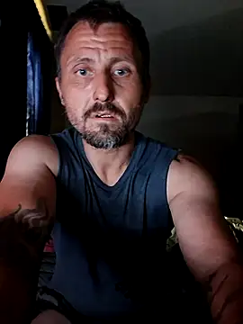 fuckmyface8 online show from June 7, 9:55 pm