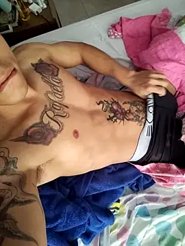 rey692 online show from February 20, 2:52 pm