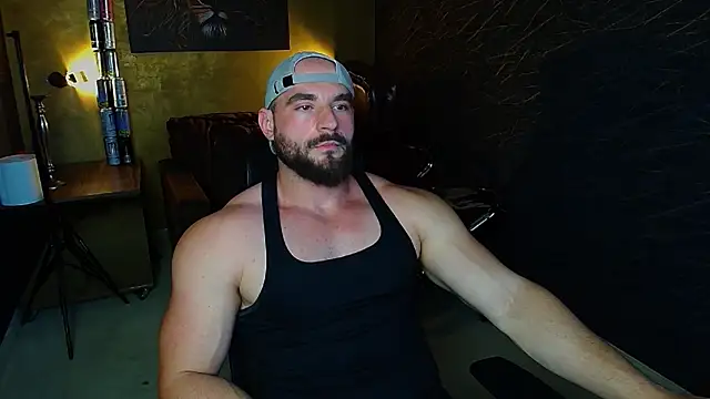 AdamJamesonn online show from May 25, 5:13 am