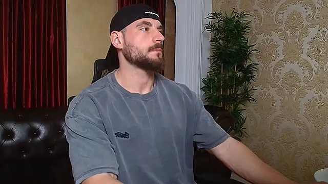 AdamJamesonn online show from March 17, 5:34 am