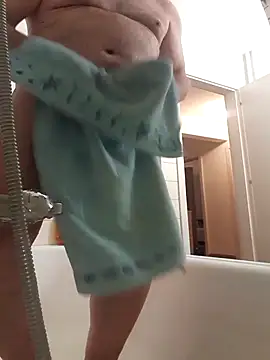 Schwach041967 online show from October 16, 4:15 pm