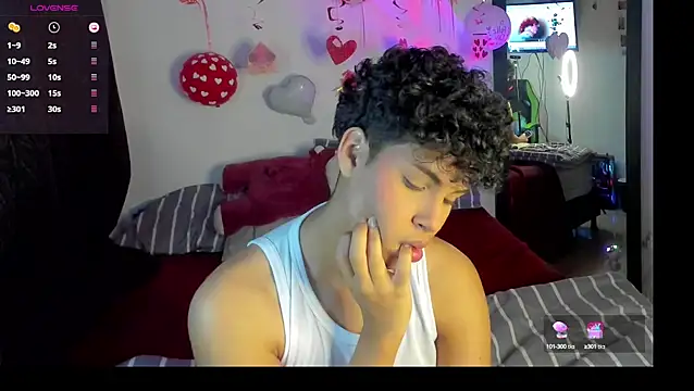 dani angels   online show from February 13, 4:43 am