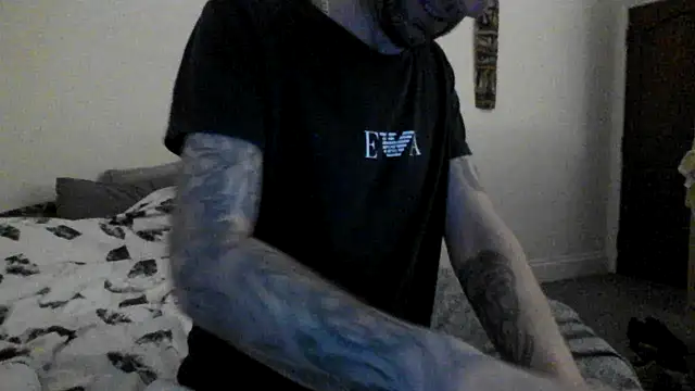 allnaked00 online show from February 14, 10:49 pm