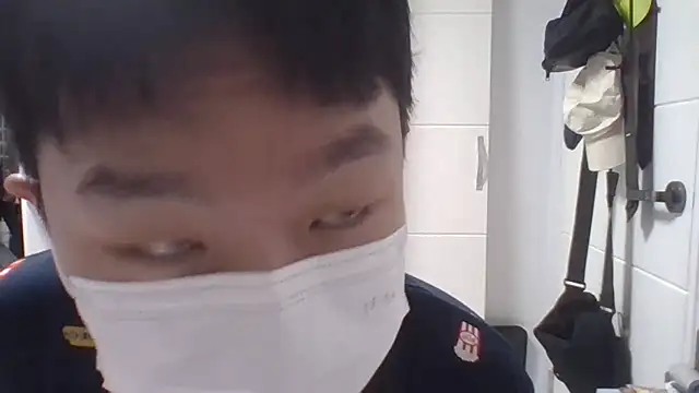 chaycer online show from March 8, 2:38 pm