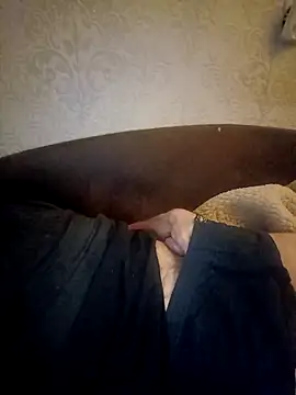 Lukas2204 online show from October 27, 10:01 pm