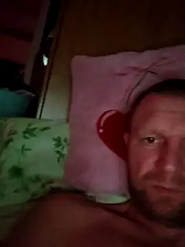 RUUsslan1203 online show from April 19, 9:06 pm