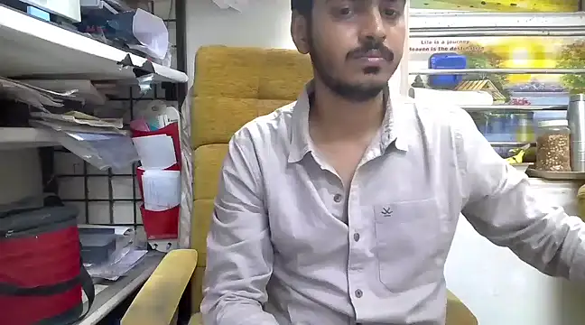 Snapshot of cute_modell chatting on March 22, 12:04 pm cute modell online show from March 22, 12:04 pm