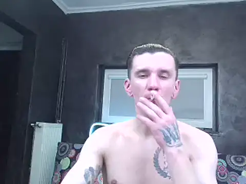 NathanNate0410 online show from March 4, 9:43 pm