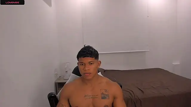 maxsteel177 online show from February 8, 11:57 pm