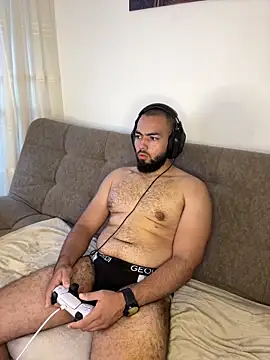 arturguy00 online show from February 5, 9:33 pm