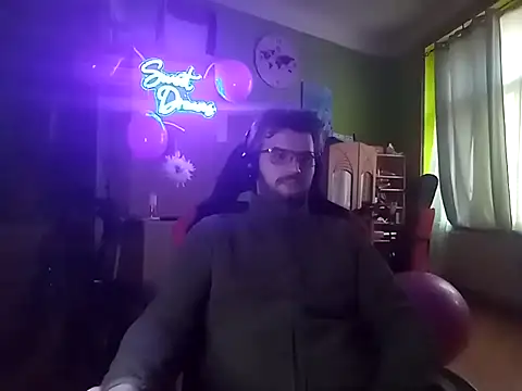 stary-w-kalesonach online show from March 3, 3:57 pm