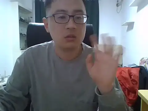 taiwanboybigtop1069 online show from March 2, 4:03 pm