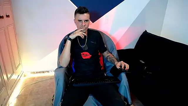 Baan10 online show from March 5, 9:06 pm