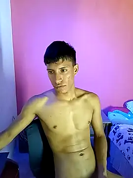 Snapshot of matteo_rivas chatting on February 18, 6:49 pm matteo rivas online show from February 18, 6:49 pm