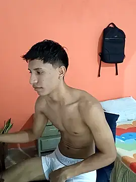 Snapshot of matteo_rivas chatting on January 26, 2:30 pm matteo rivas online show from January 26, 2:30 pm