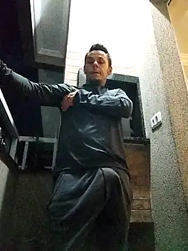 Santanacumxplod online show from February 28, 3:04 am