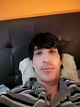 moutt99 online show from January 18, 1:08 pm