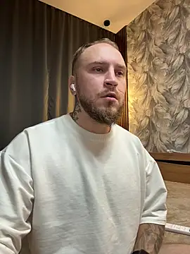 Snapshot of _XxX-XxX_ chatting on October 11, 10:47 pm  XxX-XxX  online show from October 11, 10:47 pm