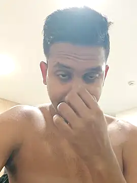 xx54362 online show from March 12, 5:28 pm