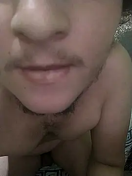 Snapshot of passivofoggozo69 chatting on October 22, 2:43 pm passivofoggozo69 online show from October 22, 2:43 pm