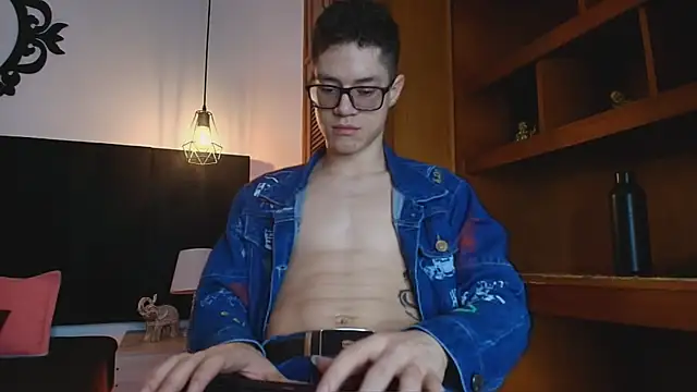 wolfandsky online show from April 6, 11:22 am