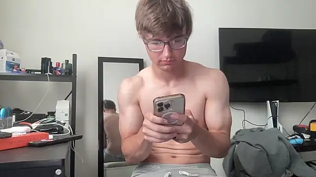 ryan 28747 online show from May 18, 6:34 pm