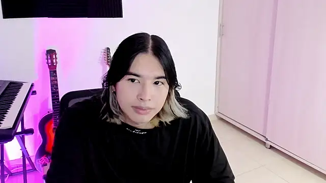 JordiWilld online show from October 5, 12:36 am