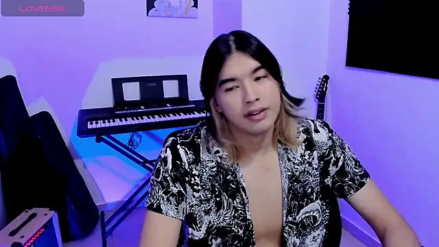 JordiWilld online show from January 22, 11:53 pm