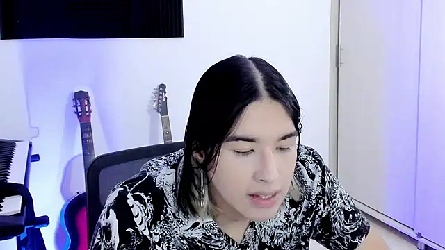 JordiWilld online show from October 10, 2:49 am