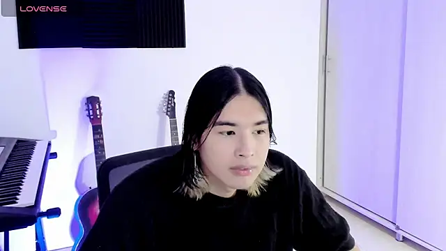 JordiWilld online show from October 12, 12:04 am