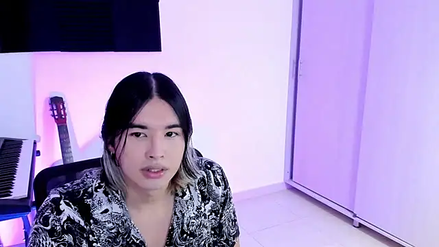 JordiWilld online show from September 25, 2:43 am