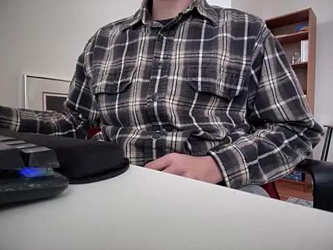 Prolapse Pig online show from February 9, 5:01 pm