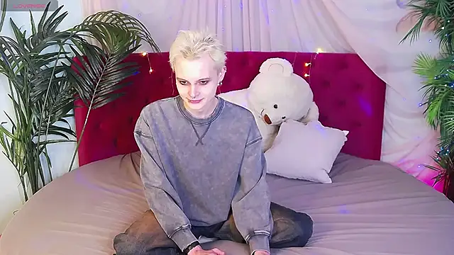 DemianEnglen online show from February 4, 8:38 pm