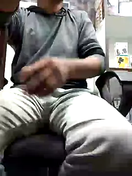 RaviRoy2326 online show from February 2, 1:19 pm