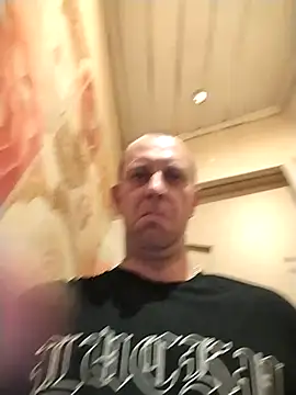 MaxDevilWhite online show from September 13, 6:14 am