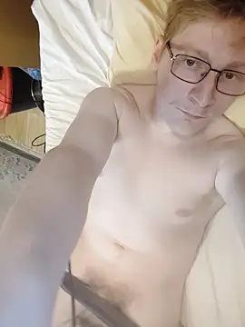 Arttuforyounakedboy online show from April 2, 12:13 pm