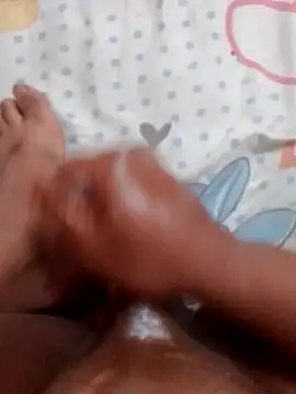 mhmia online show from December 15, 6:27 pm