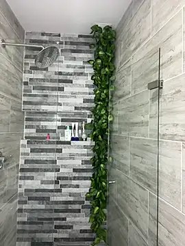 ttylloserxxx online show from January 24, 6:56 pm