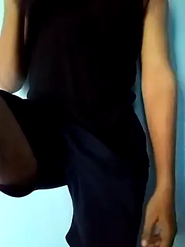 Snapshot of randit7 chatting on March 17, 2:19 am randit7 online show from March 17, 2:19 am