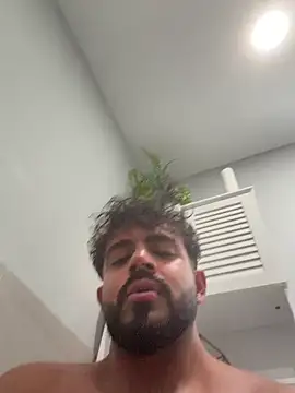 lovehairymen1234 online show from October 28, 3:14 pm