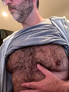 harrychest online show from October 3, 7:30 pm