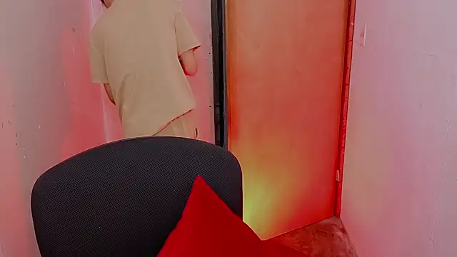 Alexxx lov online show from February 26, 12:28 pm