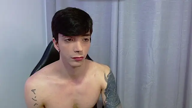 H3ll B0I online show from September 23, 4:12 am