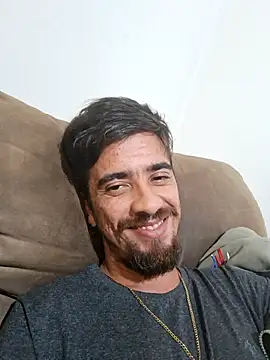 thallespessoa online show from October 13, 11:22 pm