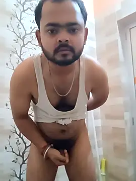 guavam65 online show from March 24, 7:29 pm