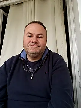 Pourleplasirs online show from May 19, 3:18 pm